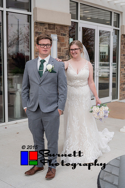 Burnett Photography - Iowa Photographers | Ashley and Sam